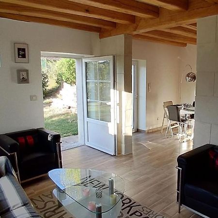 Bed and Breakfast Les Trois Provinces Couffy Zewnętrze zdjęcie