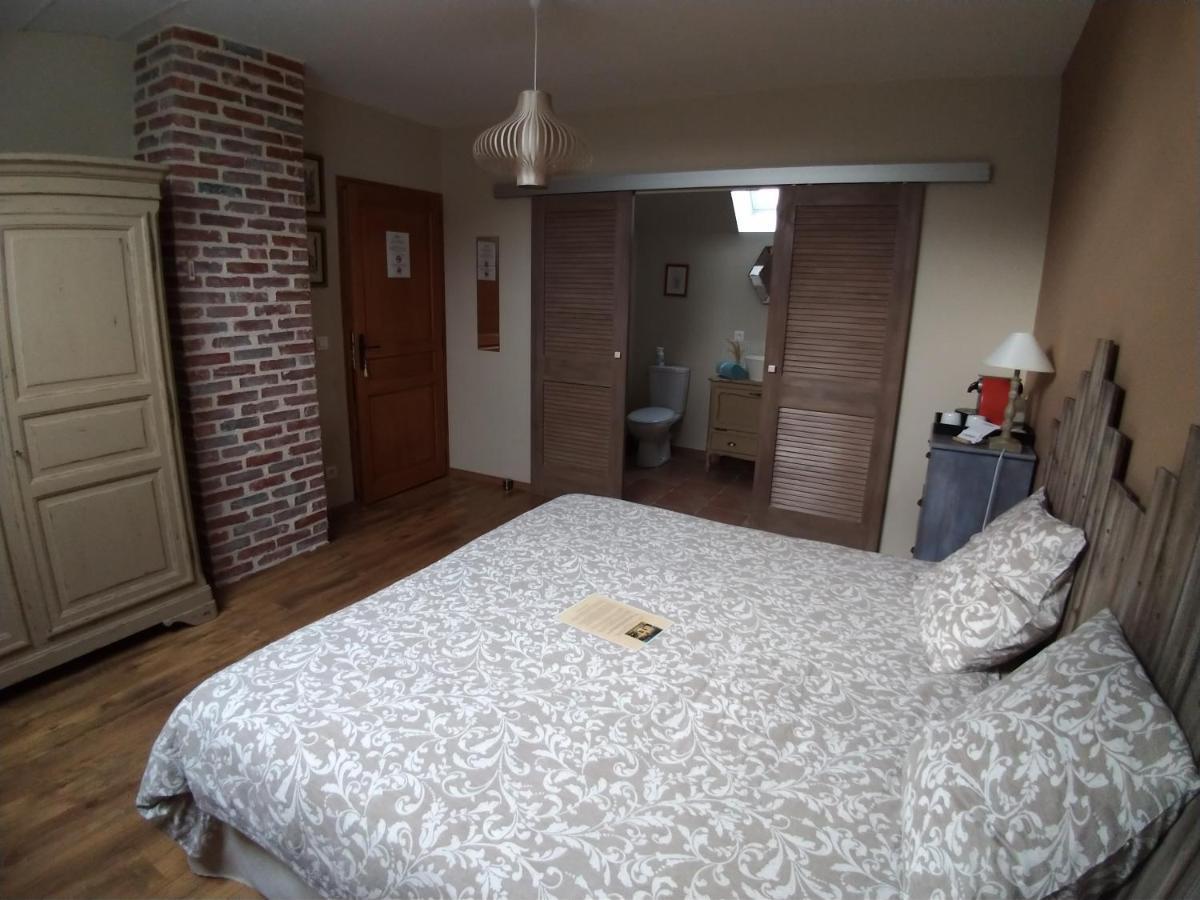 Bed and Breakfast Les Trois Provinces Couffy Zewnętrze zdjęcie