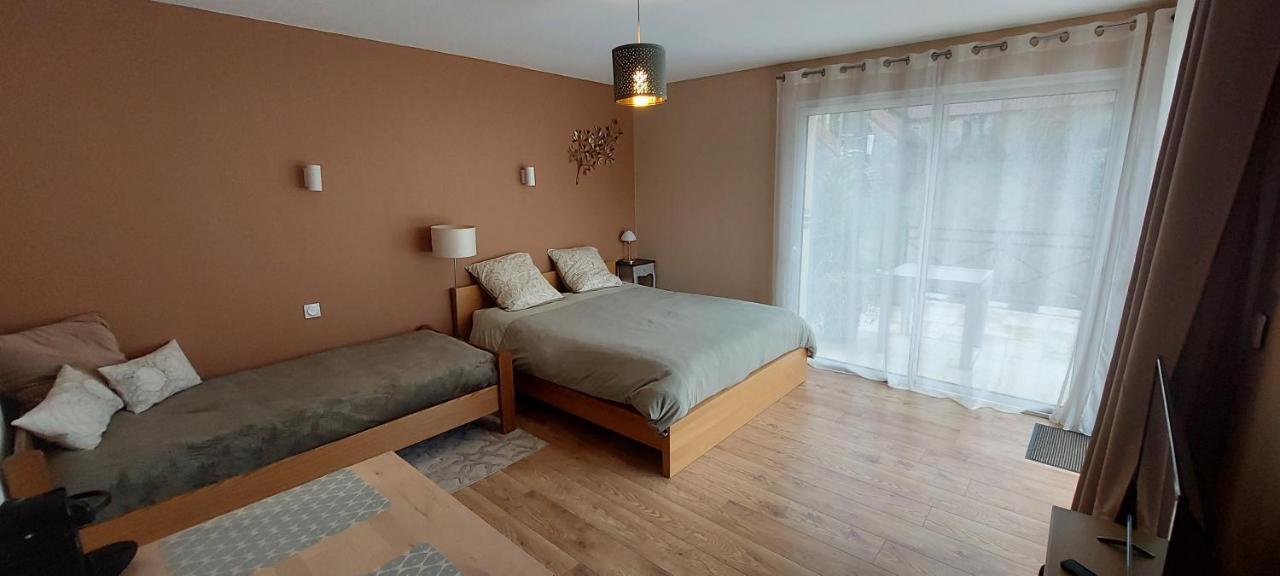 Bed and Breakfast Les Trois Provinces Couffy Zewnętrze zdjęcie