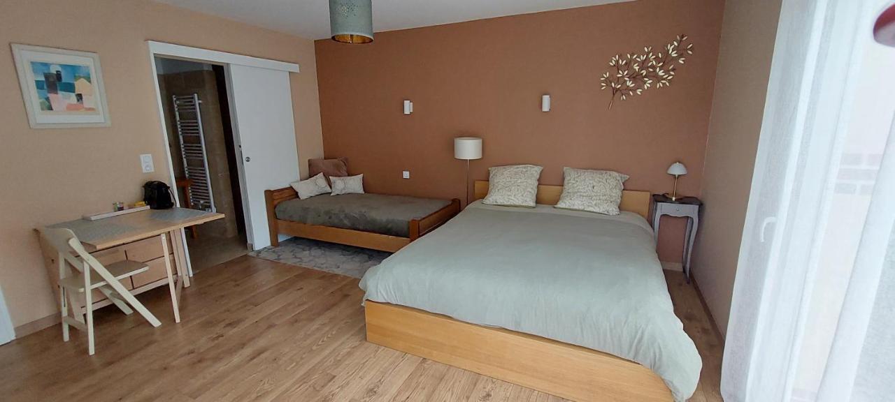 Bed and Breakfast Les Trois Provinces Couffy Zewnętrze zdjęcie