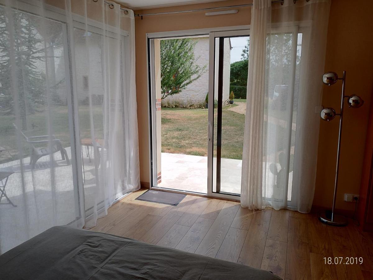 Bed and Breakfast Les Trois Provinces Couffy Zewnętrze zdjęcie